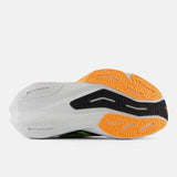 Tênis New Balance Feminino FuelCell Rebel v4