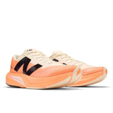 Tênis New Balance Feminino FuelCell Rebel v4