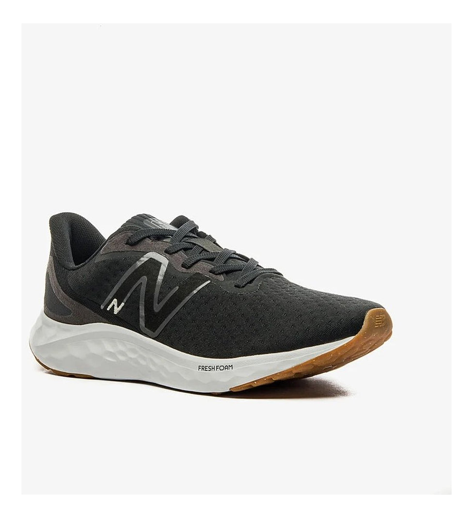 Tênis New Balance Masculino Fresh Foam Arishi V4