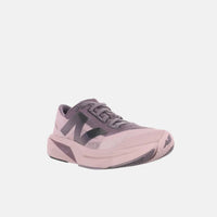 Tênis New Balance Feminino FuelCell Rebel v4