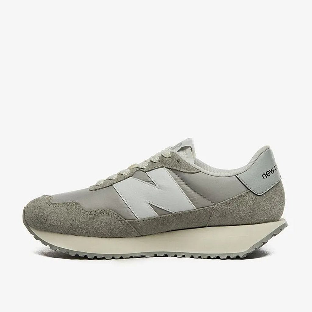 Tênis New Balance Feminino 237v1