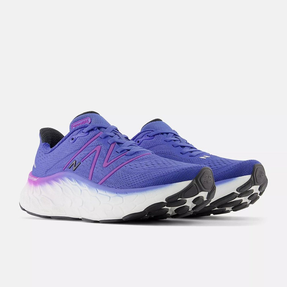 Tênis New Balance Feminino More V4