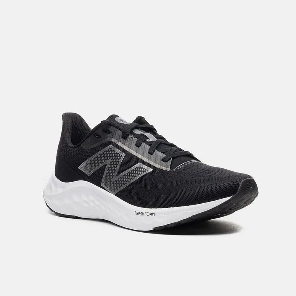 Tênis New Balance Feminino Treino Fresh Foam Arishi V4