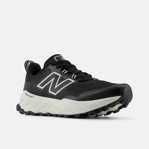 Tênis New Balance Feminino Fresh Foam Garoé V2