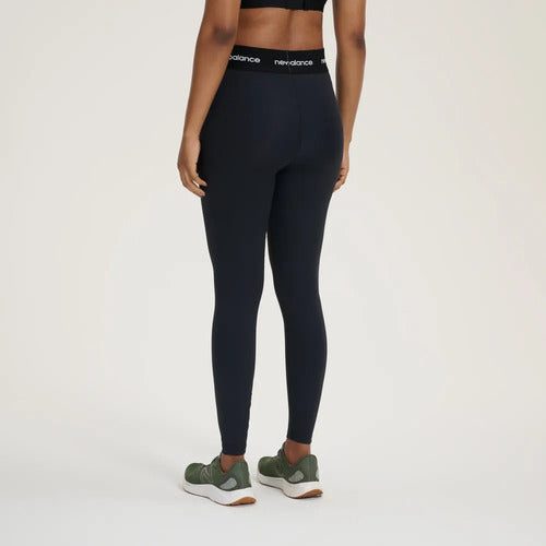 Calça New Balance Feminina Sport Essentials Active