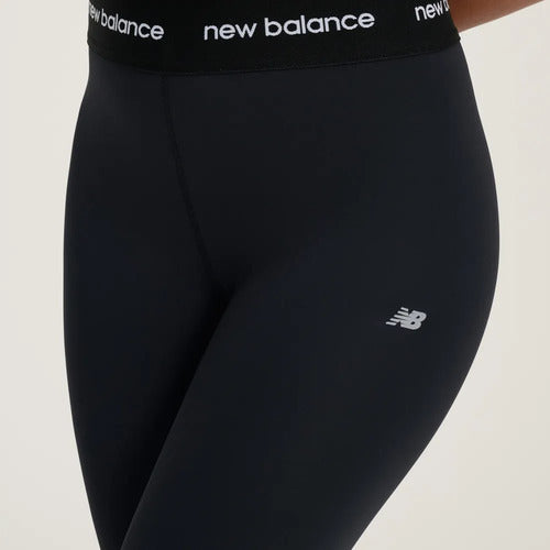 Calça New Balance Feminina Sport Essentials Active
