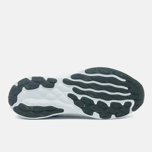 Tênis New Balance Masculino Fresh Foam 680v8