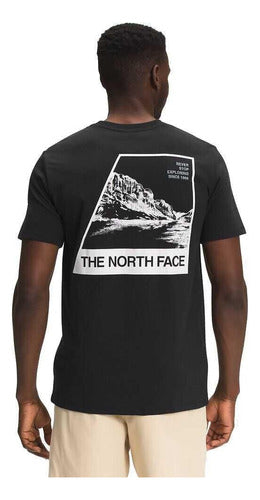 Camiseta The North Face Masculina Logo Play