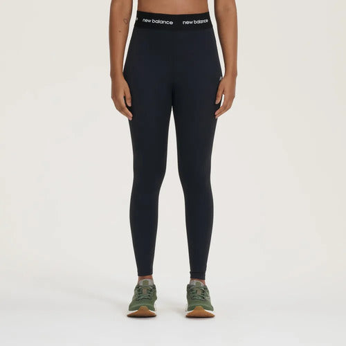 Calça New Balance Feminina Sport Essentials Active