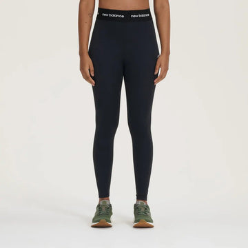 Calça New Balance Feminina Sport Essentials Active