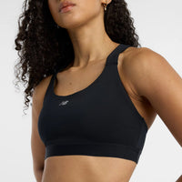Top New Balance Feminino Essential Train